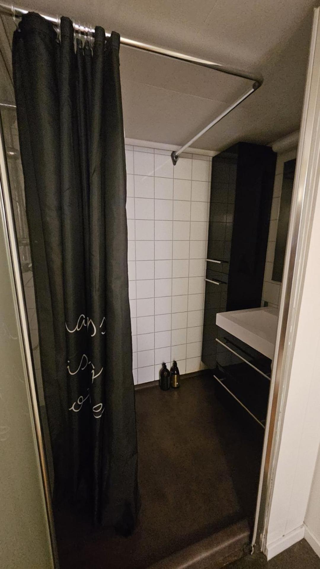 And Large Cosey * Stavanger